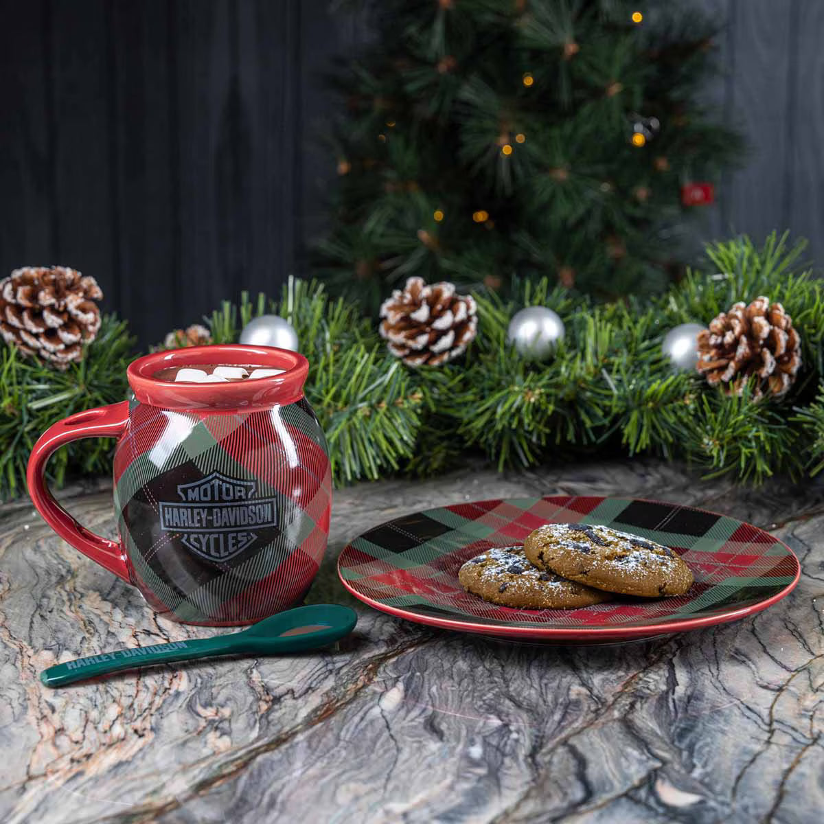 W25 HOLIDAY PLAID COCOA MUG SET