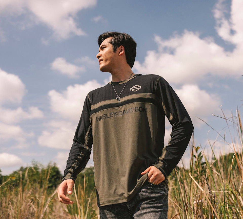 VÊTEMENTS HOMMES