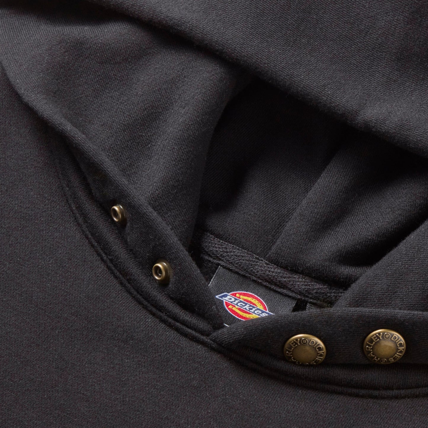 DICKIES X HD WINGED HORSESHOE OVERSIZED PULLOVER HOODIE - BLACK