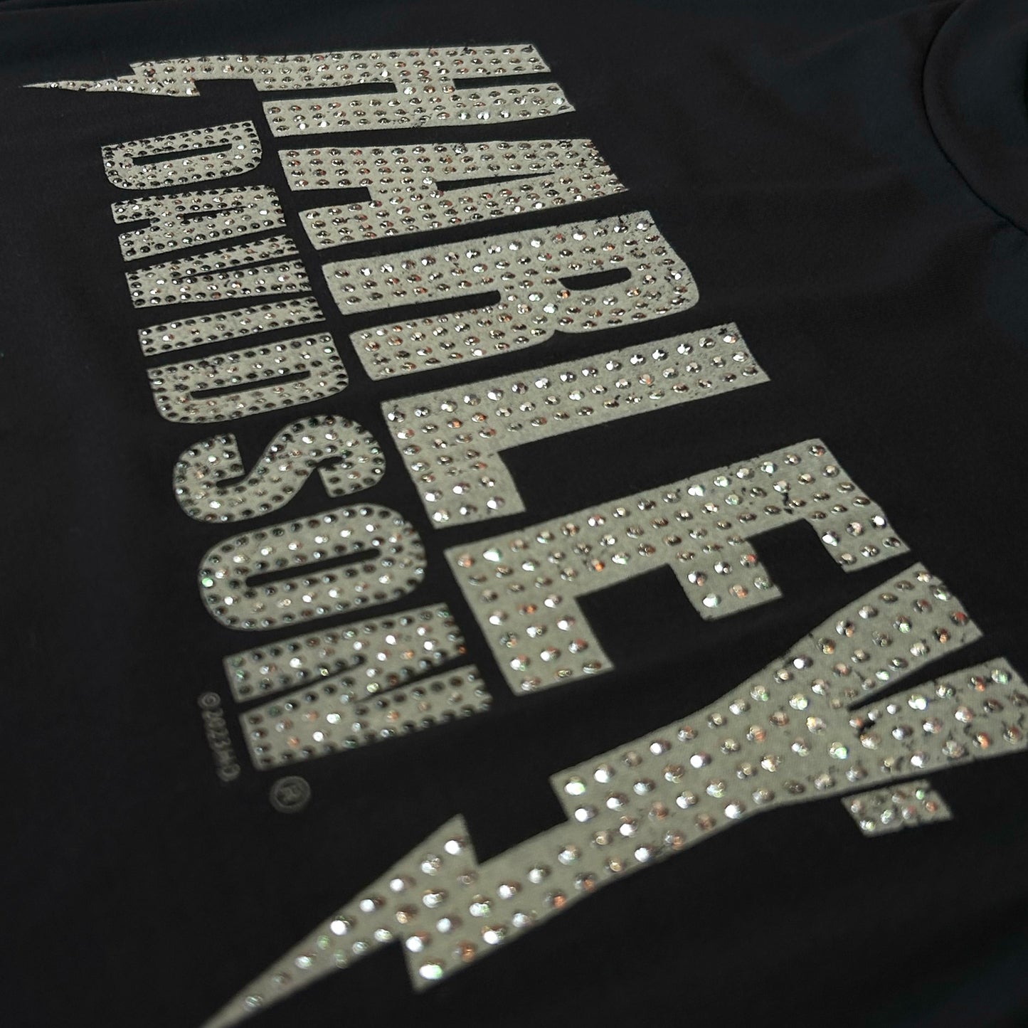 THUNDERSTRUCK LONG SLEEVE IRON